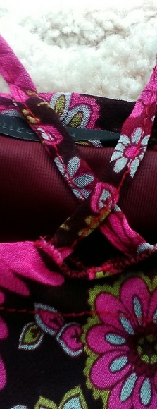 Guess Collection Floral Skirt - Picture 3 of 5